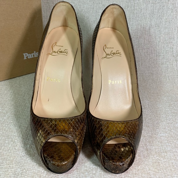 Christian Louboutin Very Prive Python Pumps 35.5 - Picture 5 of 15